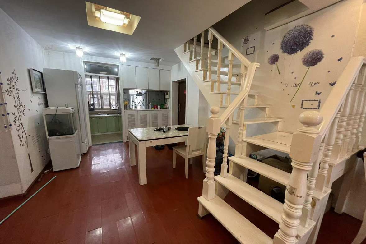 东方豪苑 3室2厅1卫 1700.0元/月 东方豪苑 3室2厅1卫 1700.0元/月户型图