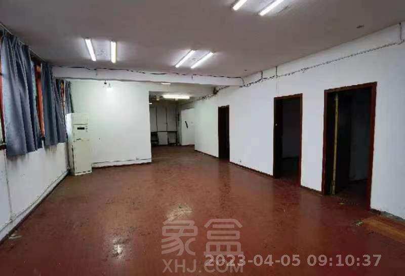 天健华庭 4室3厅1卫 3800.0元/月 天健华庭 4室3厅1卫 3800.0元/月室内图