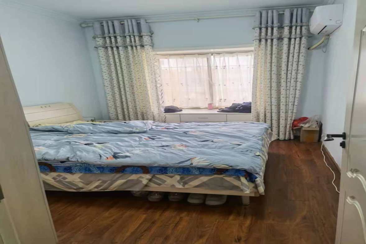 山水名苑  4室2厅2卫    75.8万室内图