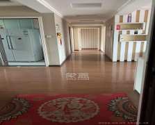 东业早安星城  3室2厅2卫   1800.00元/月