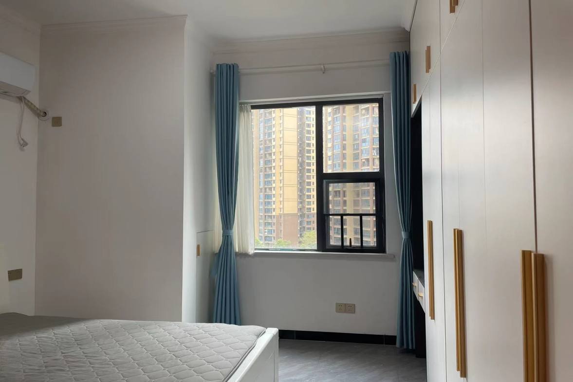 五洲锦城  1室1厅1卫    34.0万室内图1