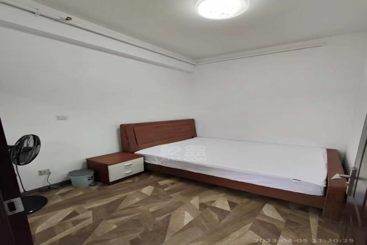 时尚新天地（平和堂）  1室1厅1卫   1500.00元/月室内图