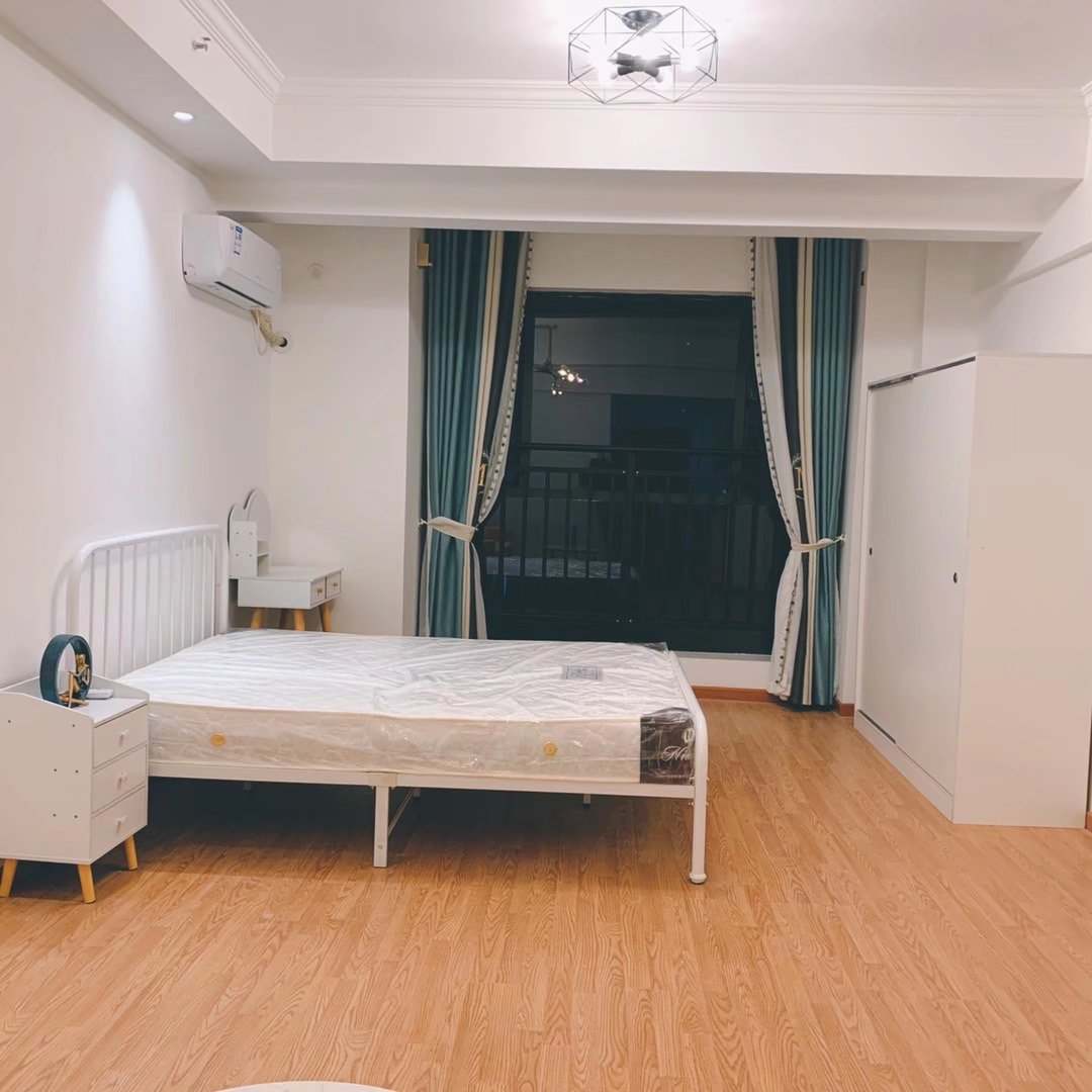 五江碧桂园城市广场  1室1厅1卫    1300.0元/月室内图