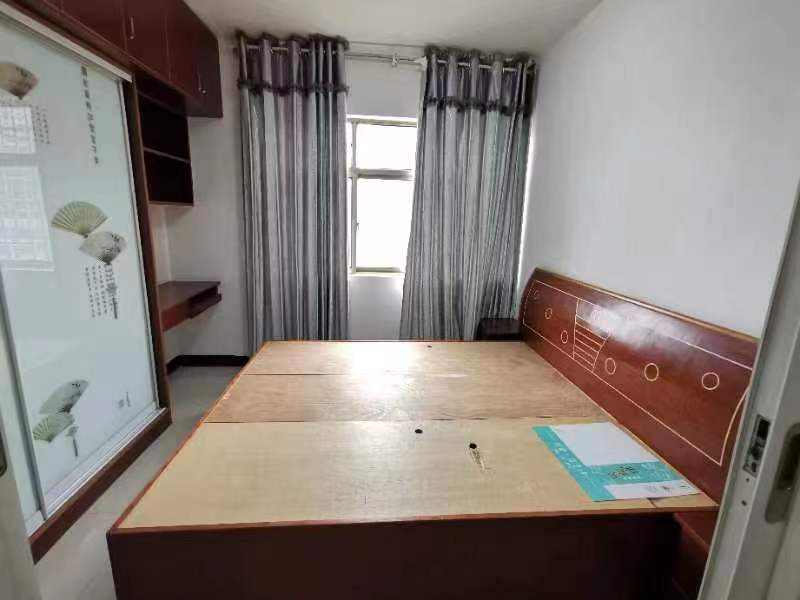 东方豪苑 1室1厅1卫 1000.0元/月 东方豪苑 1室1厅1卫 1000.0元/月室内图