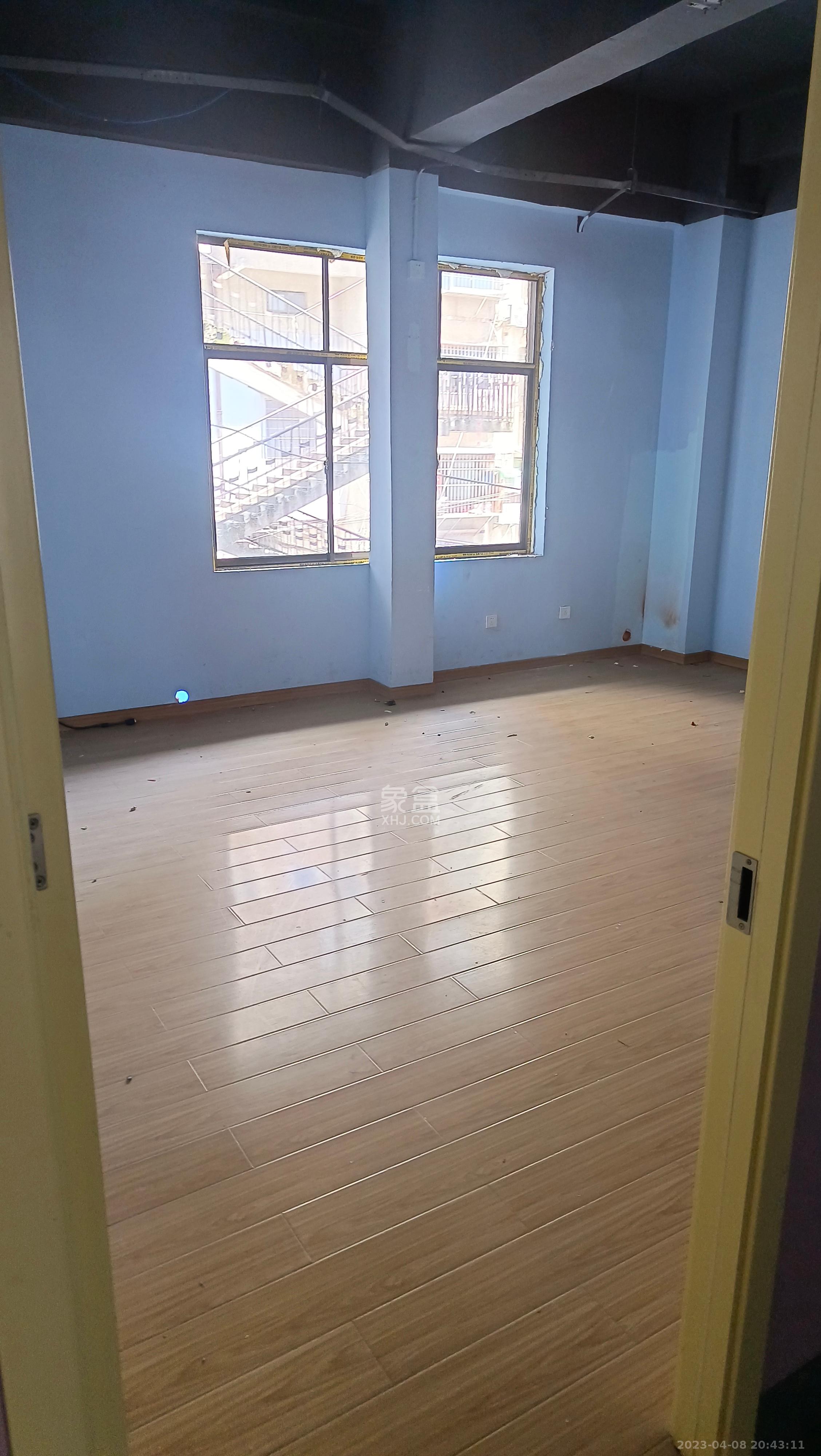 解放南路散盘   992.58㎡      36100.0元/月室内图