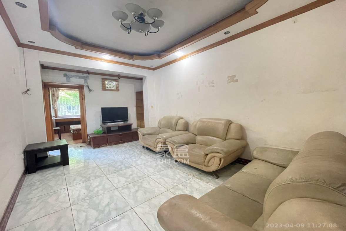 上麻园岭散盘  3室2厅1卫    2300.0元/月室内图1