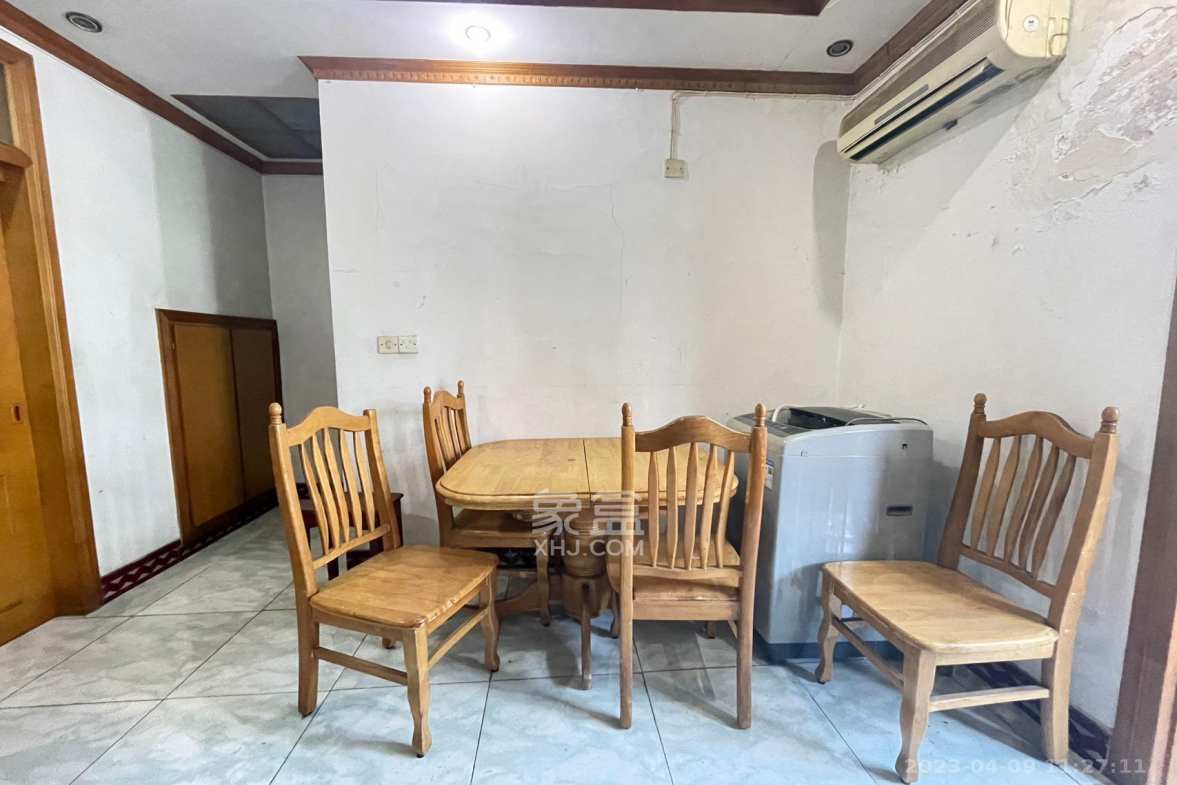 上麻园岭散盘  3室2厅1卫    2300.0元/月室内图