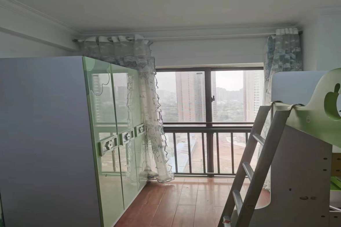 M国际  2室1厅1卫    1500.0元/月室内图