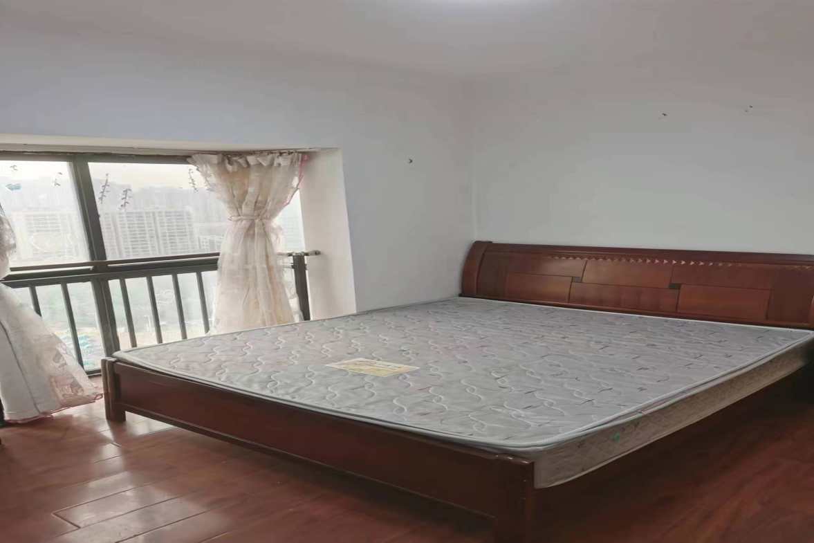 M国际  2室1厅1卫    1500.0元/月室内图