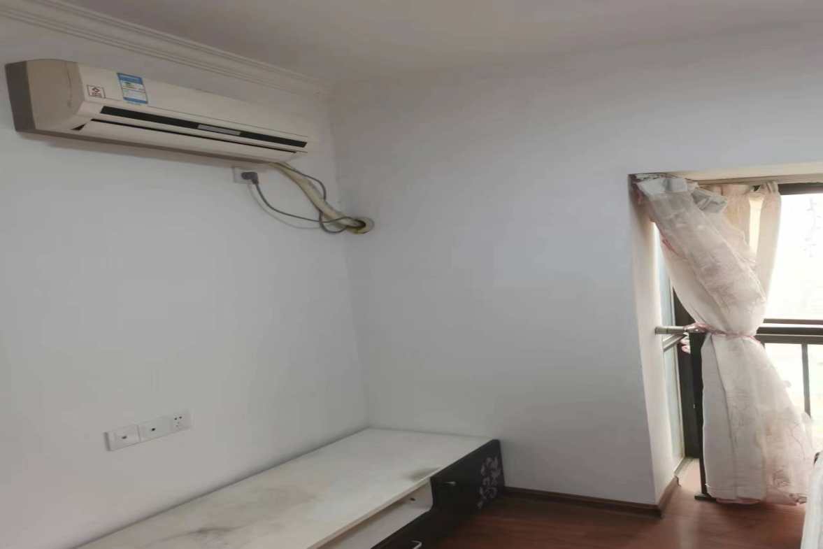 M国际  2室1厅1卫    1500.0元/月室内图