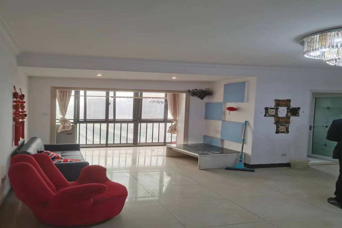 M国际  2室1厅1卫    1500.0元/月室内图