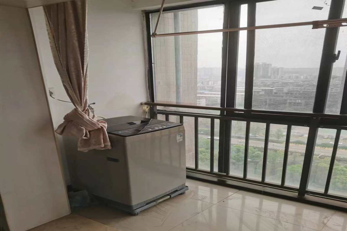 M国际  2室1厅1卫    1500.0元/月室内图