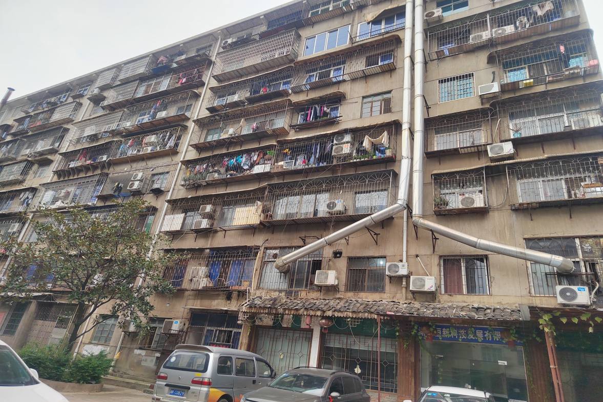 工业总公司家属院(贤童街 2室1厅1卫 450.00元/月 工业总公司家属院(贤童街 2室1厅1卫 450.00元/月小区图