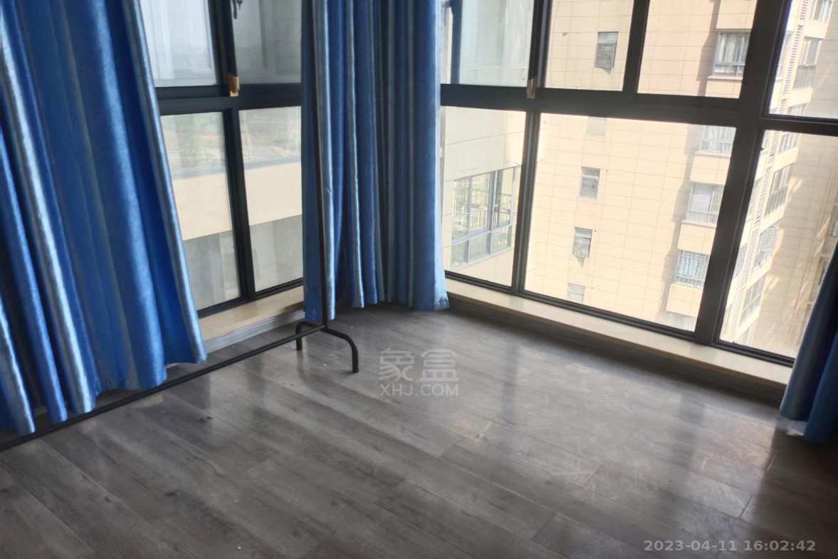 时代新城（翰林府）  3室2厅1卫    1800.0元/月室内图