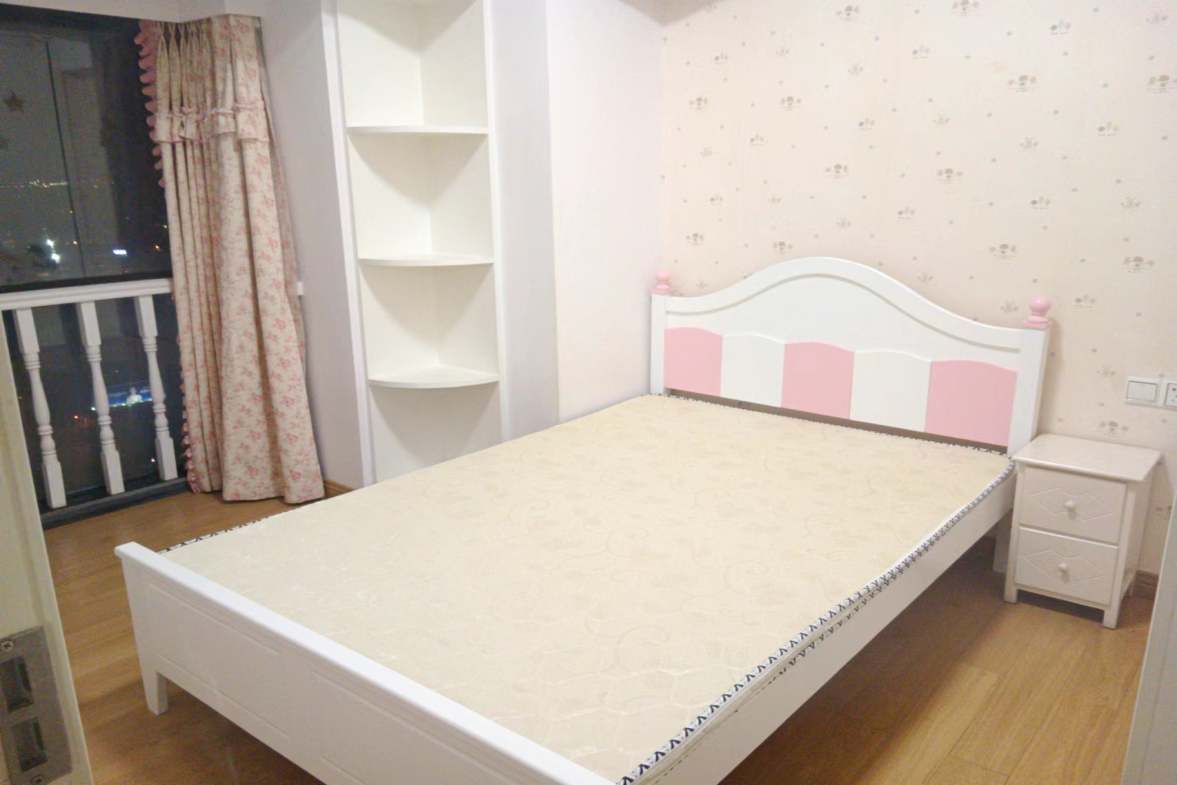 新邦壹品  2室2厅1卫   2200.00元/月户型图