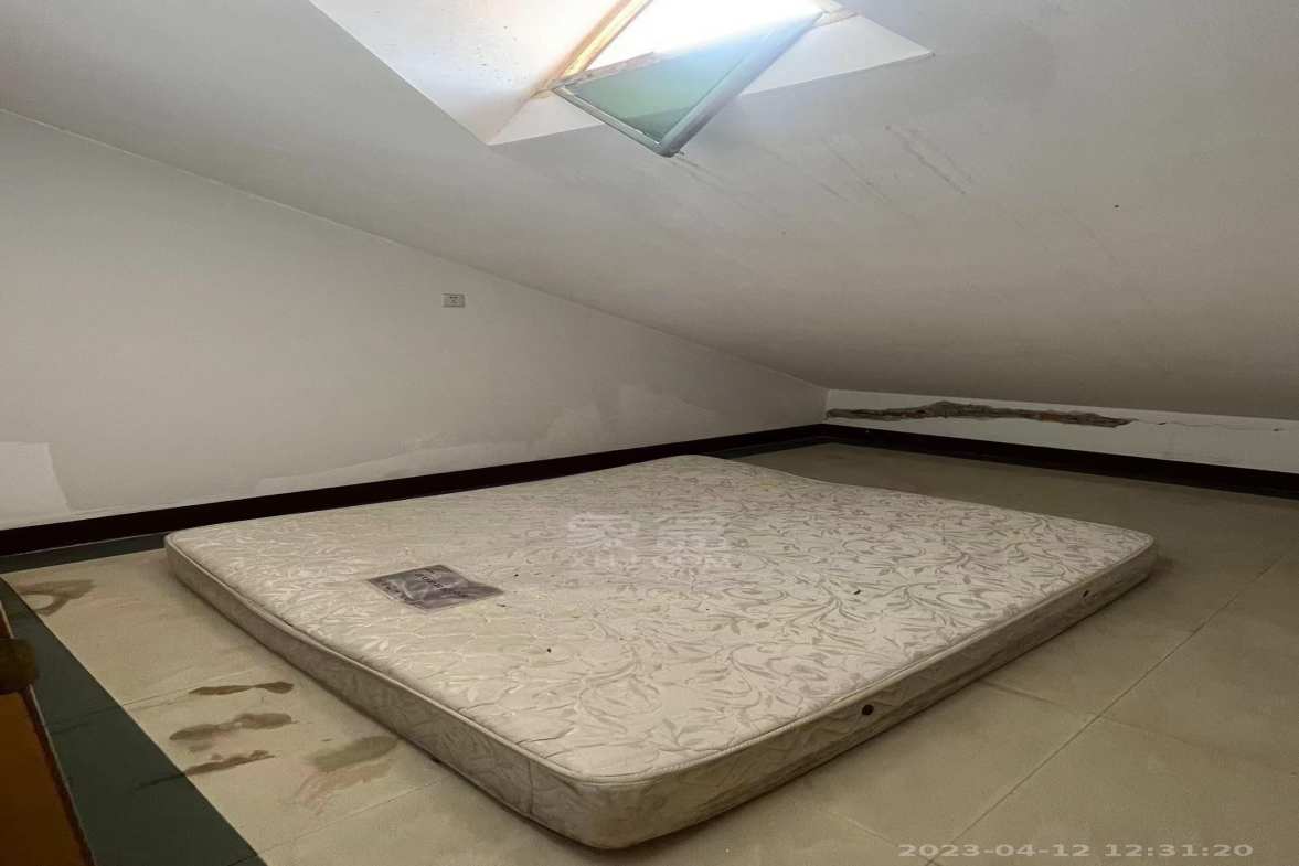 桥南建设村 0室0厅0卫 800.00元/月 桥南建设村 0室0厅0卫 800.00元/月室内图