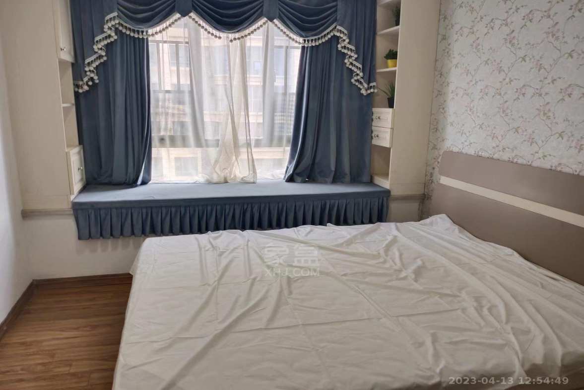 碧桂园  3室2厅1卫    2000.0元/月室内图