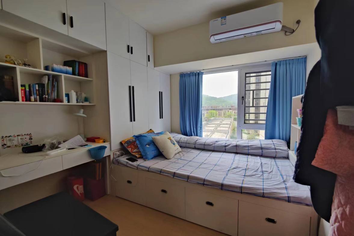 碧桂园翘楚棠  2室1厅1卫   1400.00元/月室内图