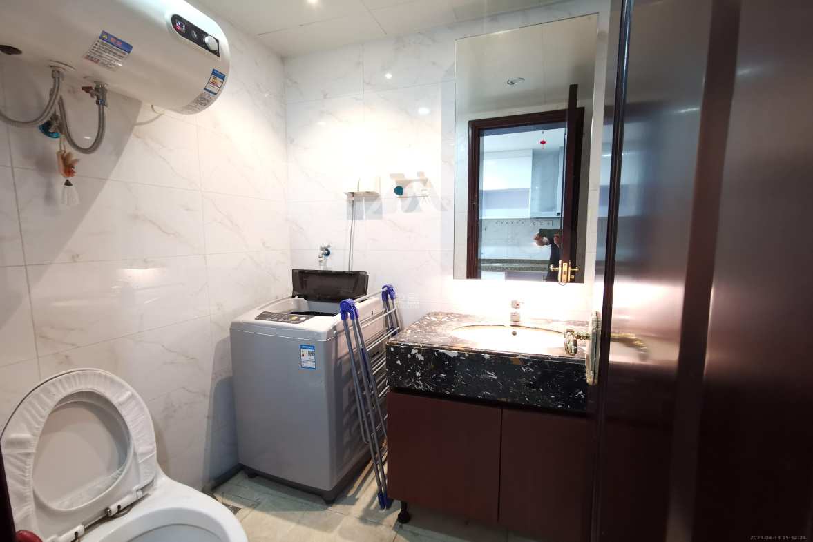 恒大御景湾 1室1厅1卫 1600.0元/月 恒大御景湾 1室1厅1卫 1600.0元/月室内图