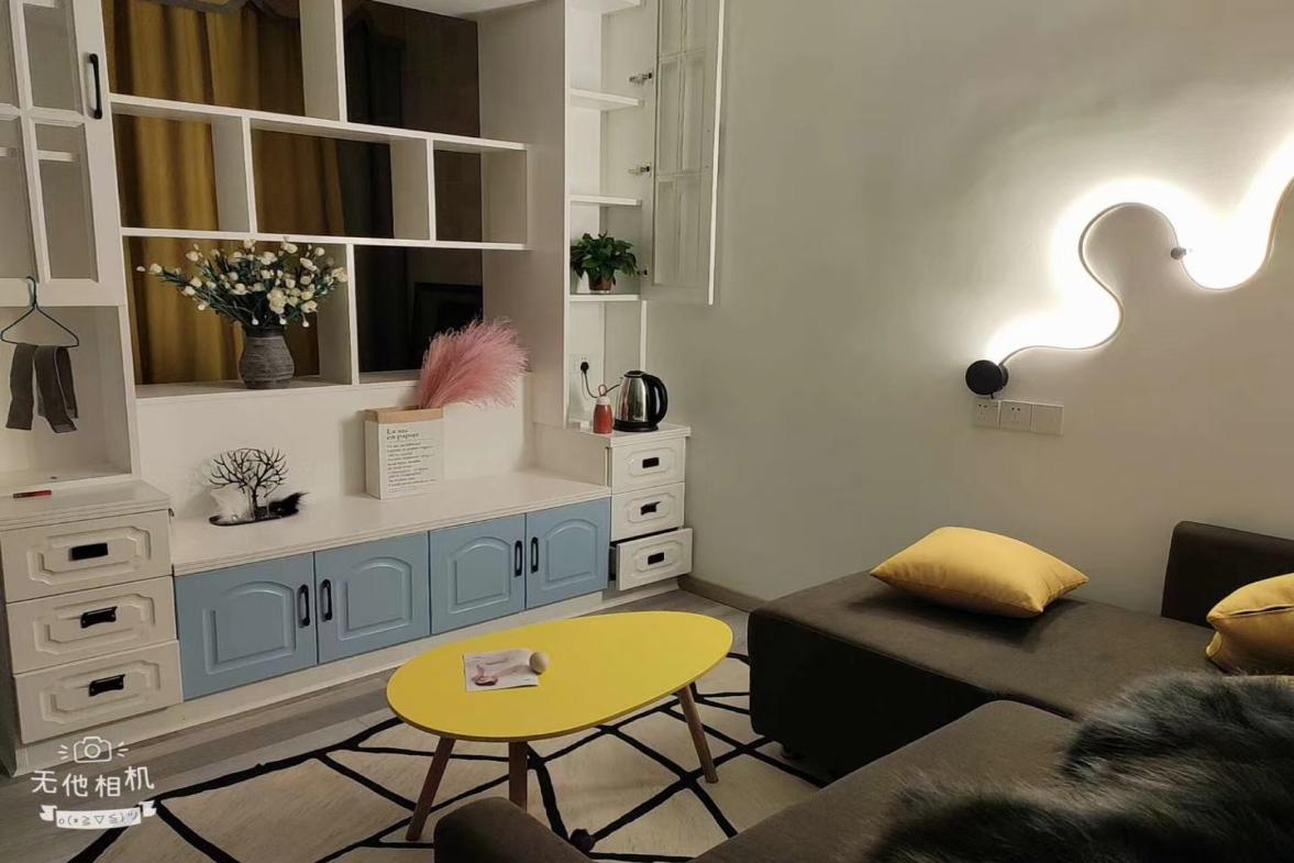 娄底市政生活小区 2室1厅1卫 46.80万 娄底市政生活小区 2室1厅1卫 46.80万客厅