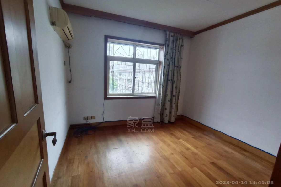 经纬大院大湖塘二村 3室2厅1卫 1600.00元/月 经纬大院大湖塘二村 3室2厅1卫 1600.00元/月室内图