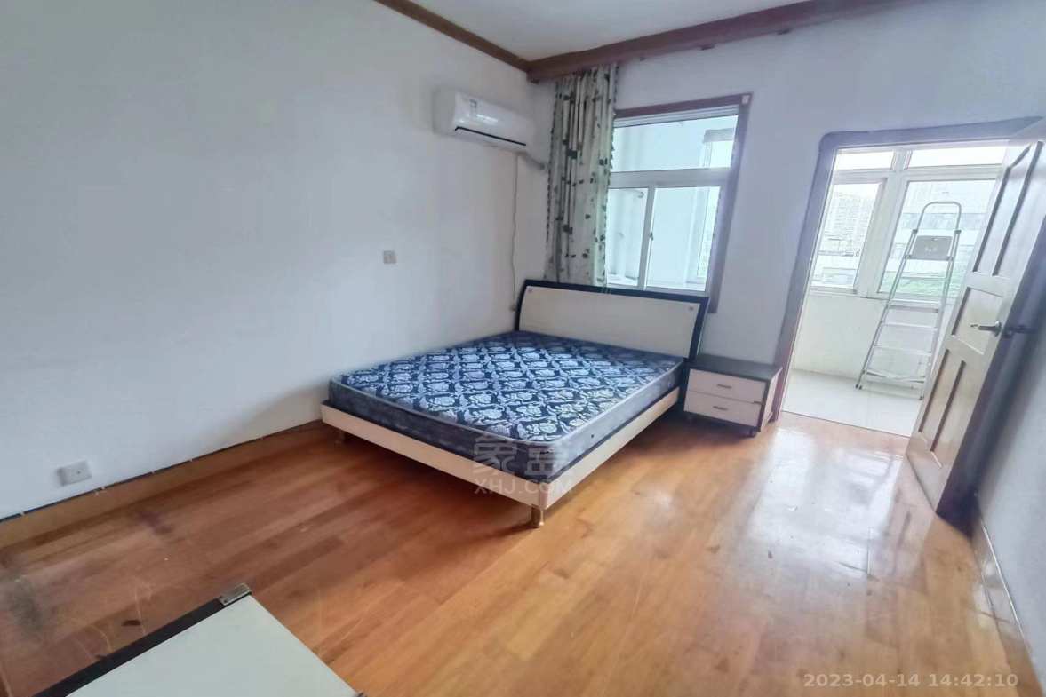 经纬大院大湖塘二村 3室2厅1卫 1600.00元/月 经纬大院大湖塘二村 3室2厅1卫 1600.00元/月室内图