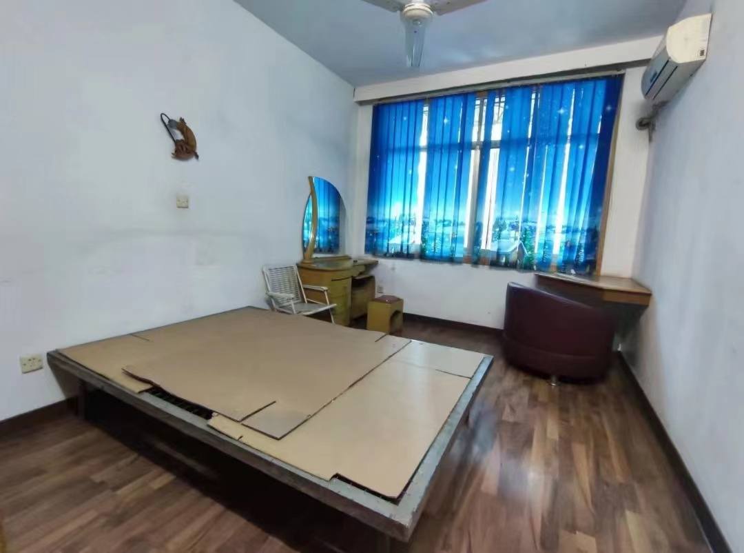 涟钢散盘  3室2厅1卫    46.8万室内图