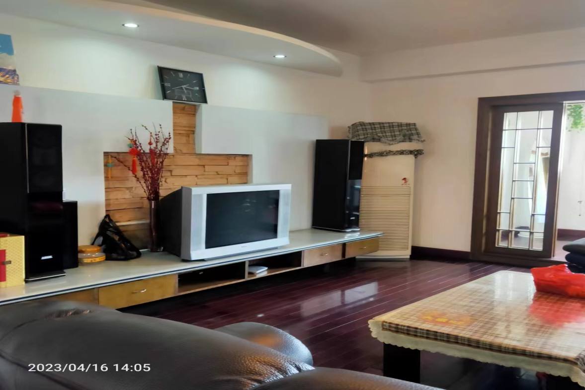 仙人阁 4室2厅2卫 50.80万 仙人阁 4室2厅2卫 50.80万室内图