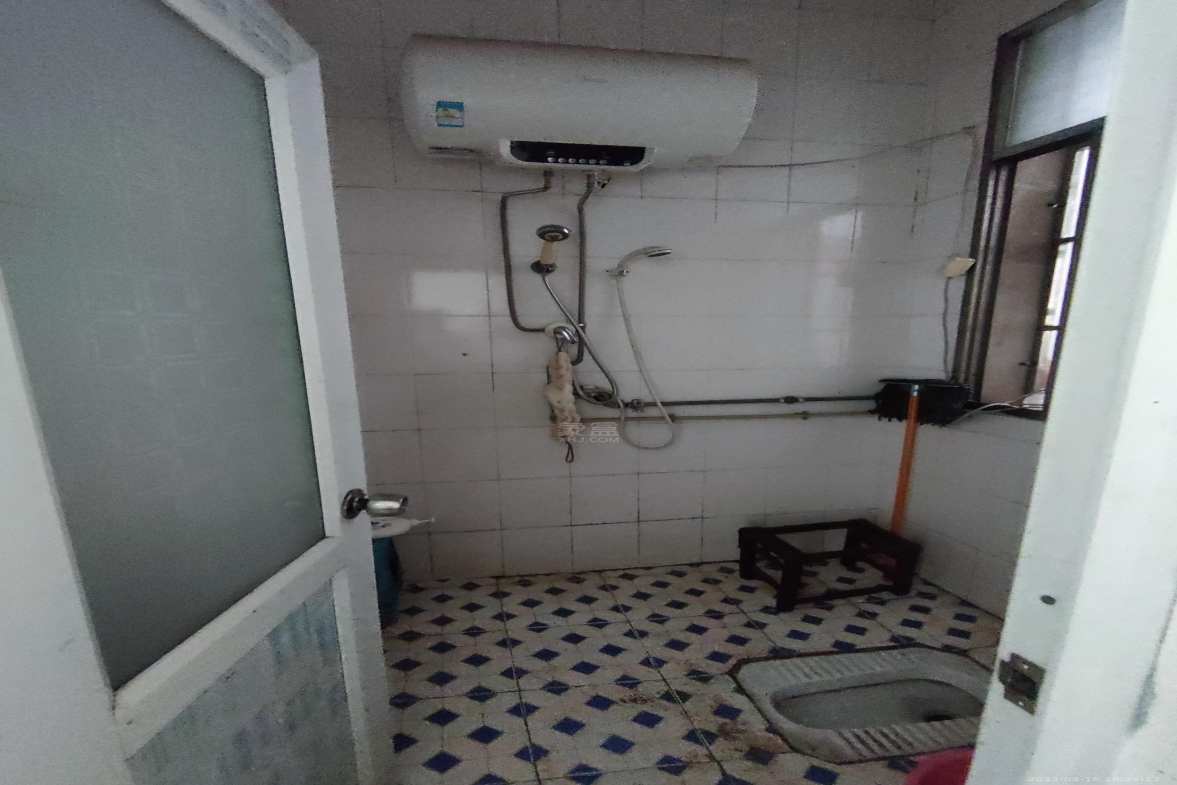 桂花村散盘 2室2厅1卫 1000.0元/月 桂花村散盘 2室2厅1卫 1000.0元/月室内图