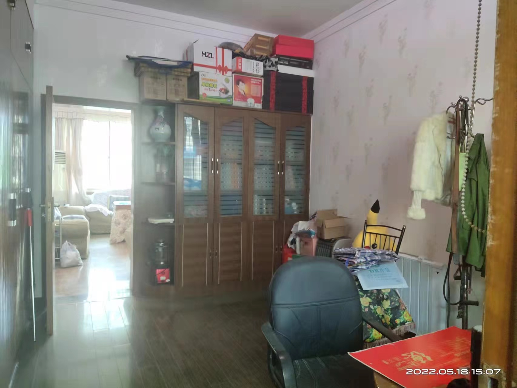 娄底市财政局家属院  4室2厅2卫   100.00万