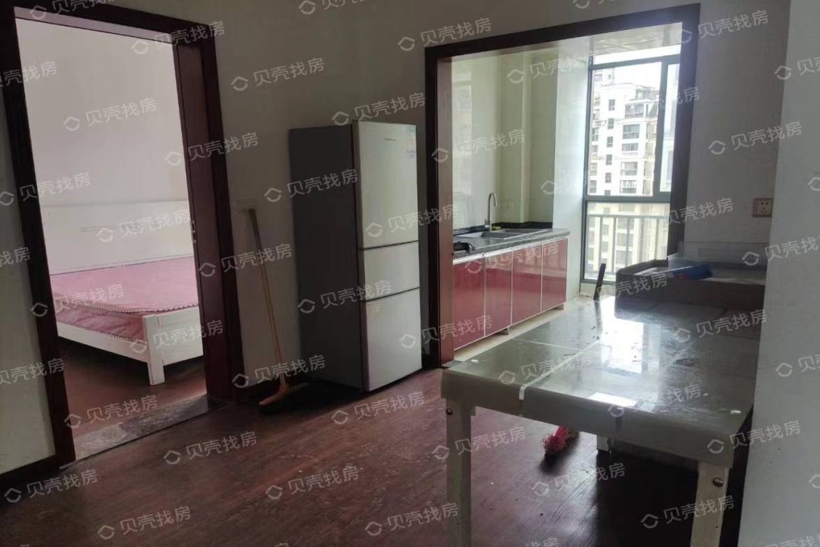 远大生态风景  4室2厅2卫    3200.0元/月 远大生态风景  4室2厅2卫    3200.0元/月室内图