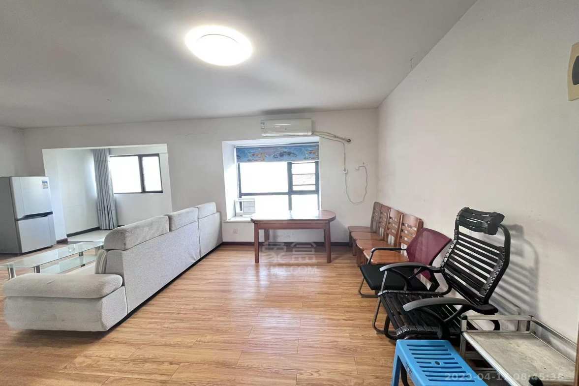 枫溪花园 3室2厅1卫 1800.00元/月 枫溪花园 3室2厅1卫 1800.00元/月室内图