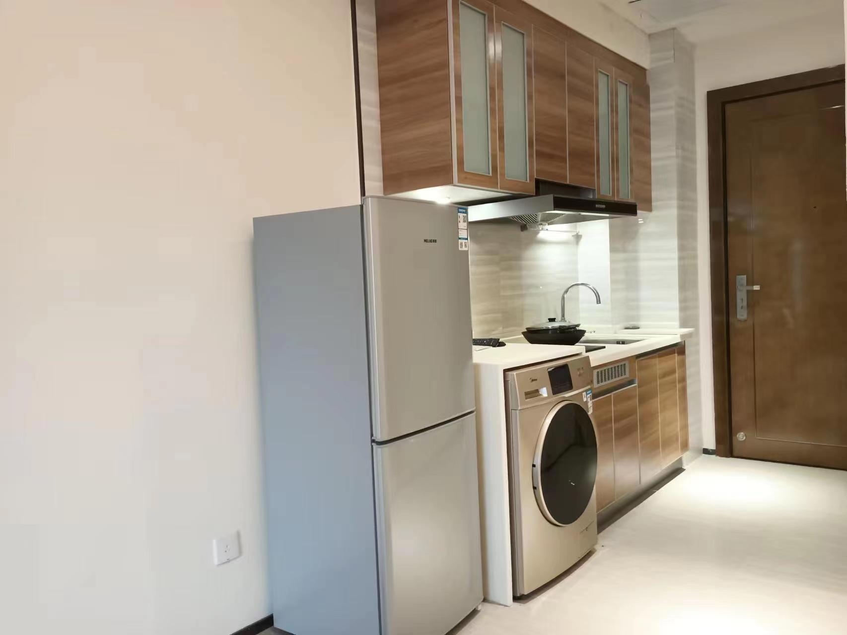 恒大华府  1室1厅1卫   1300.00元/月