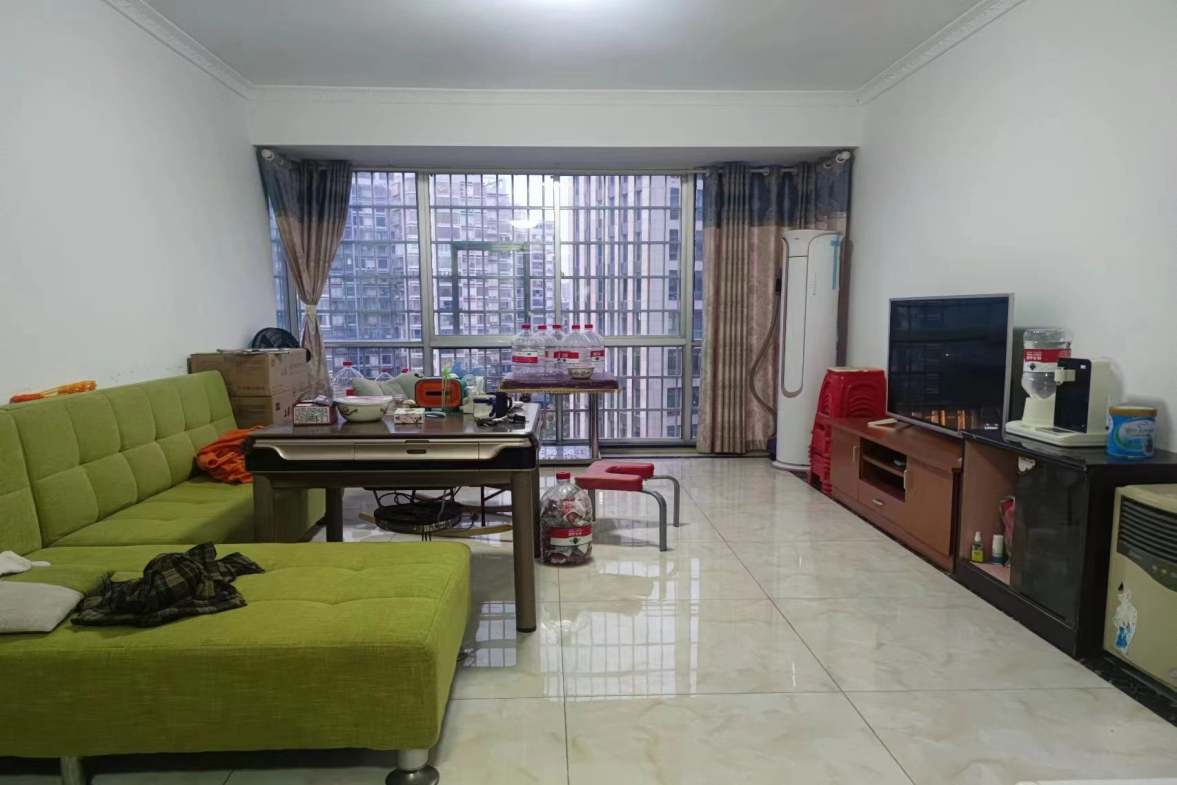 景明佳园 3室2厅1卫 72.8万 景明佳园 3室2厅1卫 72.8万客厅