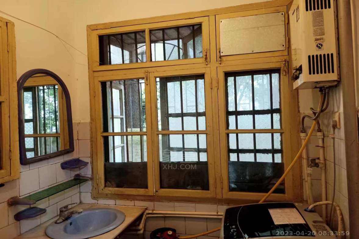 厦华小区(大坪管理设计院) 2室2厅1卫 800.0元/月 厦华小区(大坪管理设计院) 2室2厅1卫 800.0元/月室内图