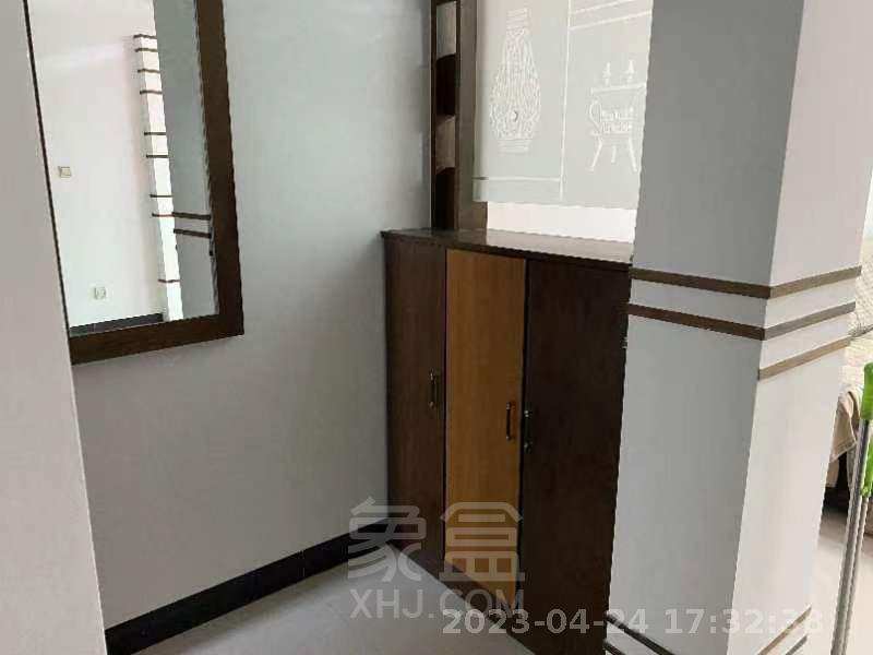 源园新村  3室2厅2卫    1600.0元/月 源园新村  3室2厅2卫    1600.0元/月室内图1