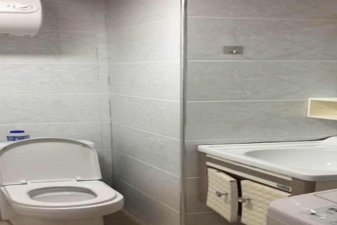 龙泰熙城  1室1厅1卫   800.00元/月 龙泰熙城  1室1厅1卫   800.00元/月室内图