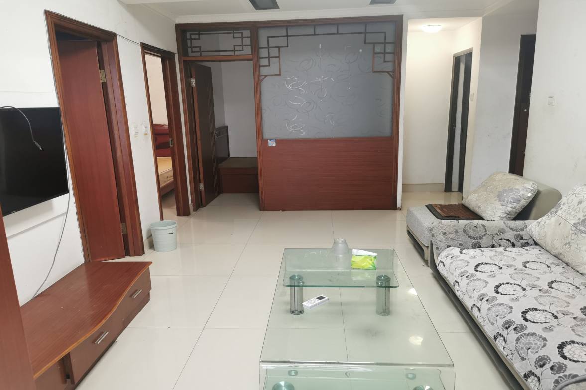 星海名都  3室1厅1卫    1500.0元/月室内图