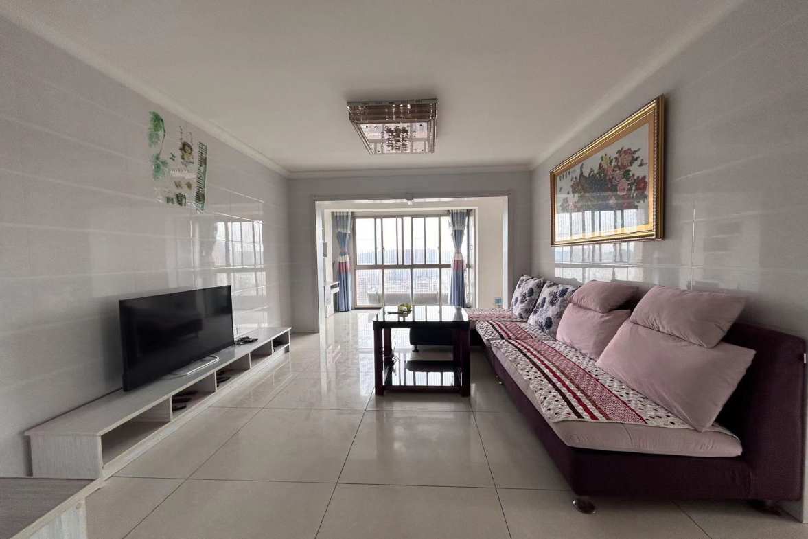 檀香山 3室2厅2卫 2100.0元/月 檀香山 3室2厅2卫 2100.0元/月室内图