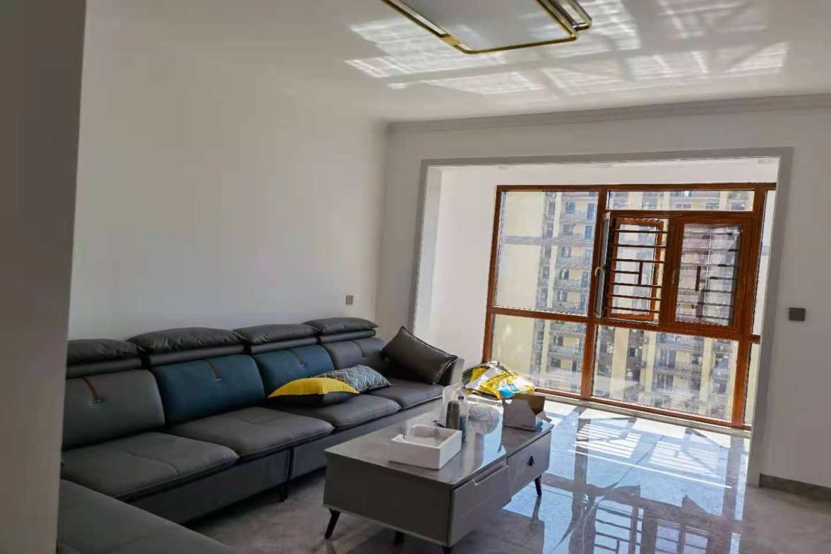 新桥花园  0室0厅0卫    2200.0元/月户型图