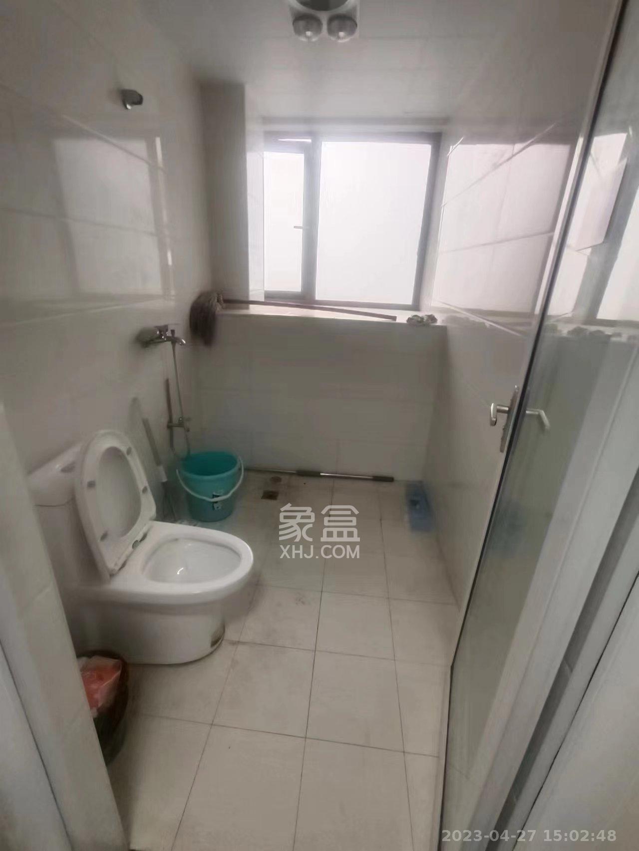 怡海星城 2室2厅1厨1卫 1800.00元/月