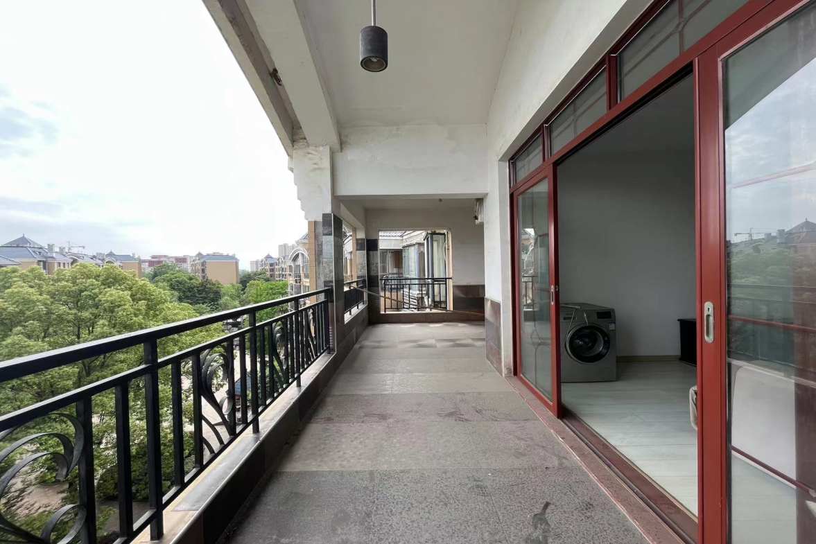 滨水新境界  4室2厅2卫   106.00万室内图