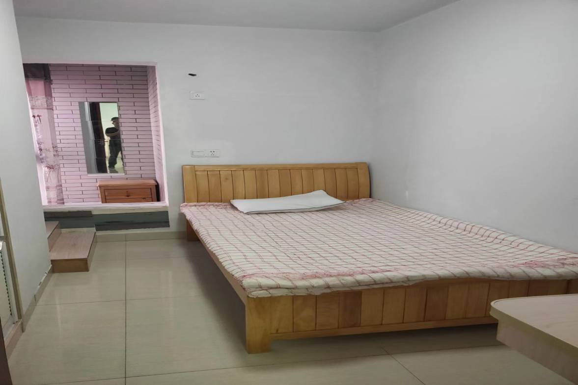 金子湾春晖花园 2室2厅1卫 1500.00元/月 金子湾春晖花园 2室2厅1卫 1500.00元/月室内图