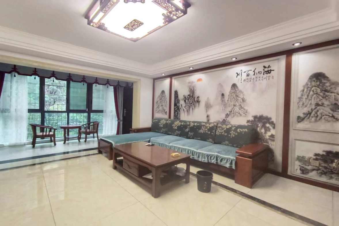 新桂城  5室2厅2卫   120.00万室内图