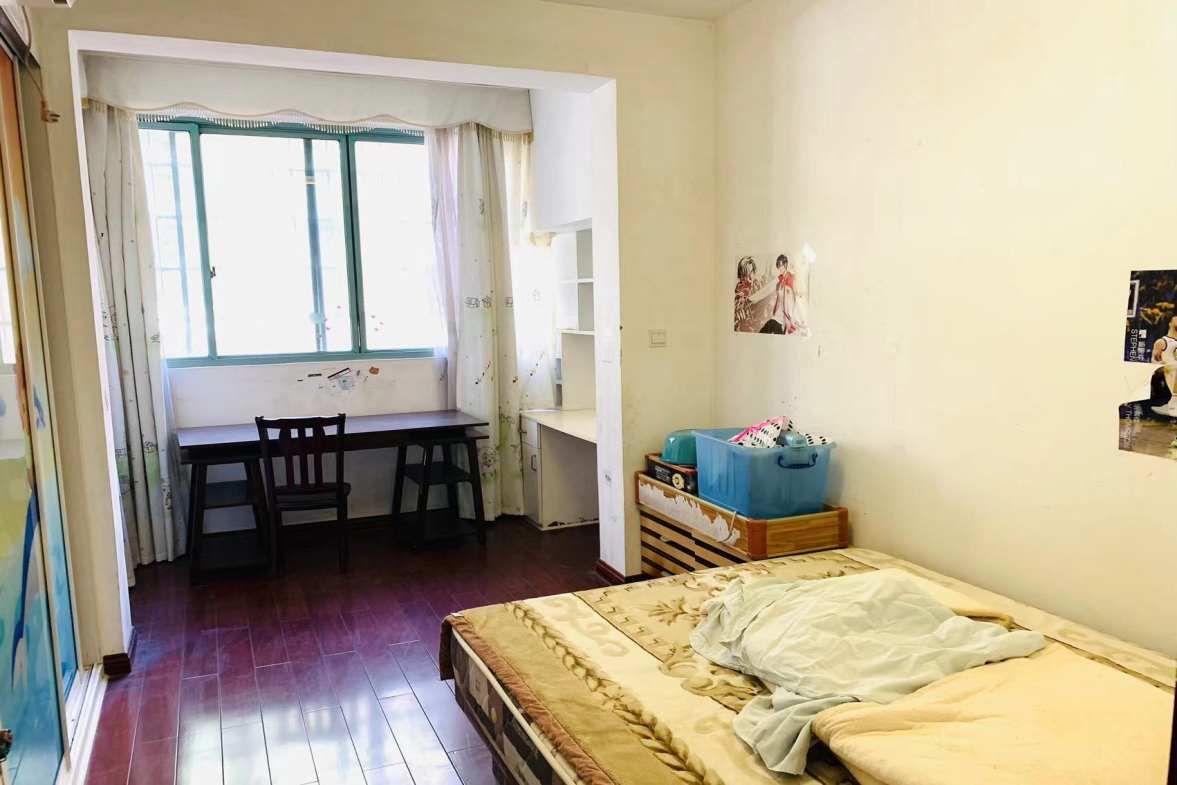 柳荷鑫苑  3室2厅2卫   65.00万室内图