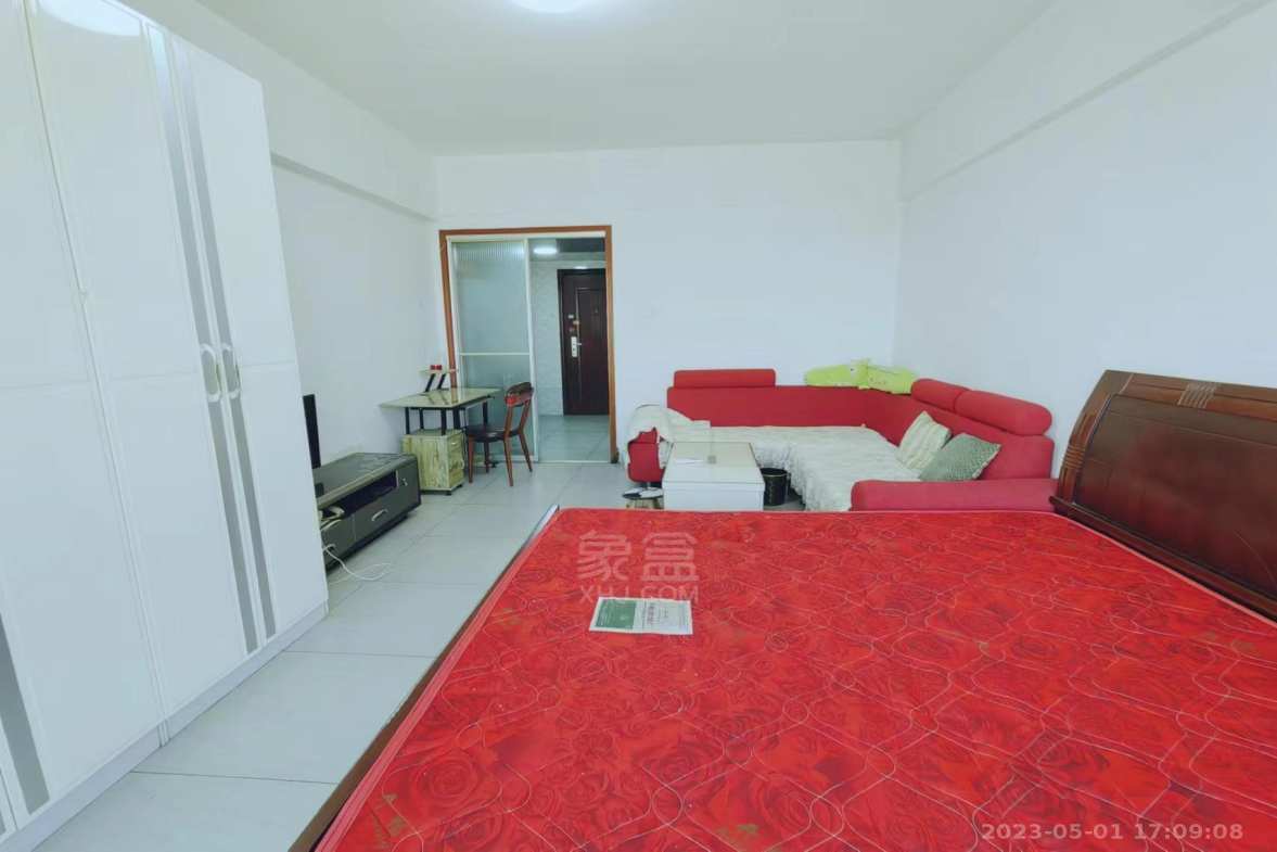 富华商业广场  1室1厅1卫    1000.0元/月 富华商业广场  1室1厅1卫    1000.0元/月室内图