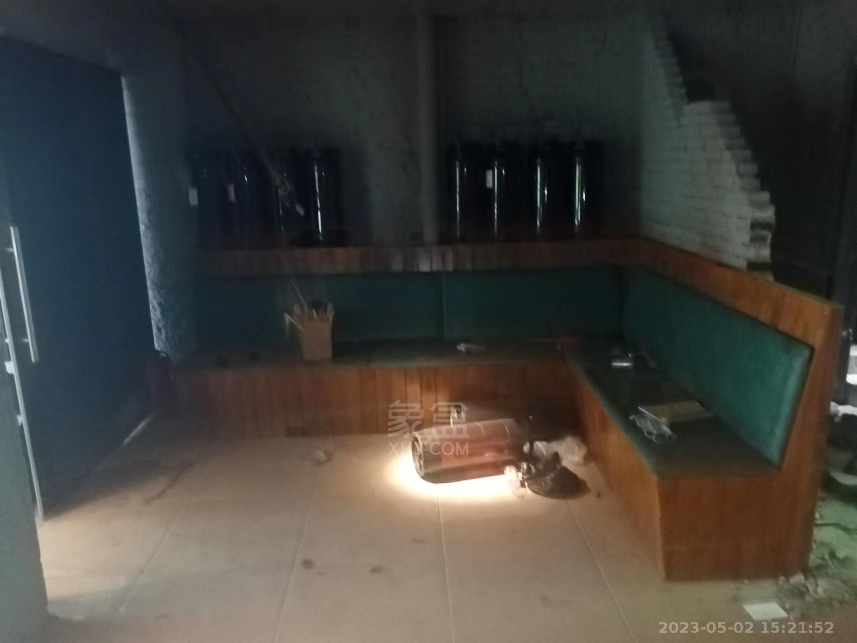 红旗中路散盘   1000.0㎡      5000.0元/月室内图