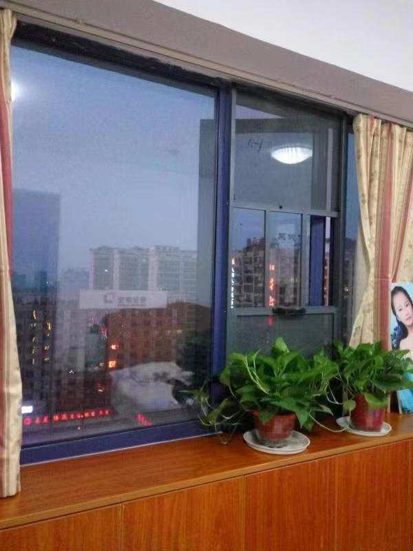 盛世时代广场 1室1厅1卫 1000.0元/月 盛世时代广场 1室1厅1卫 1000.0元/月室内图