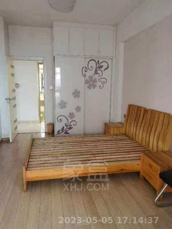 莱茵小镇  4室2厅2卫    1900.0元/月 莱茵小镇  4室2厅2卫    1900.0元/月室内图