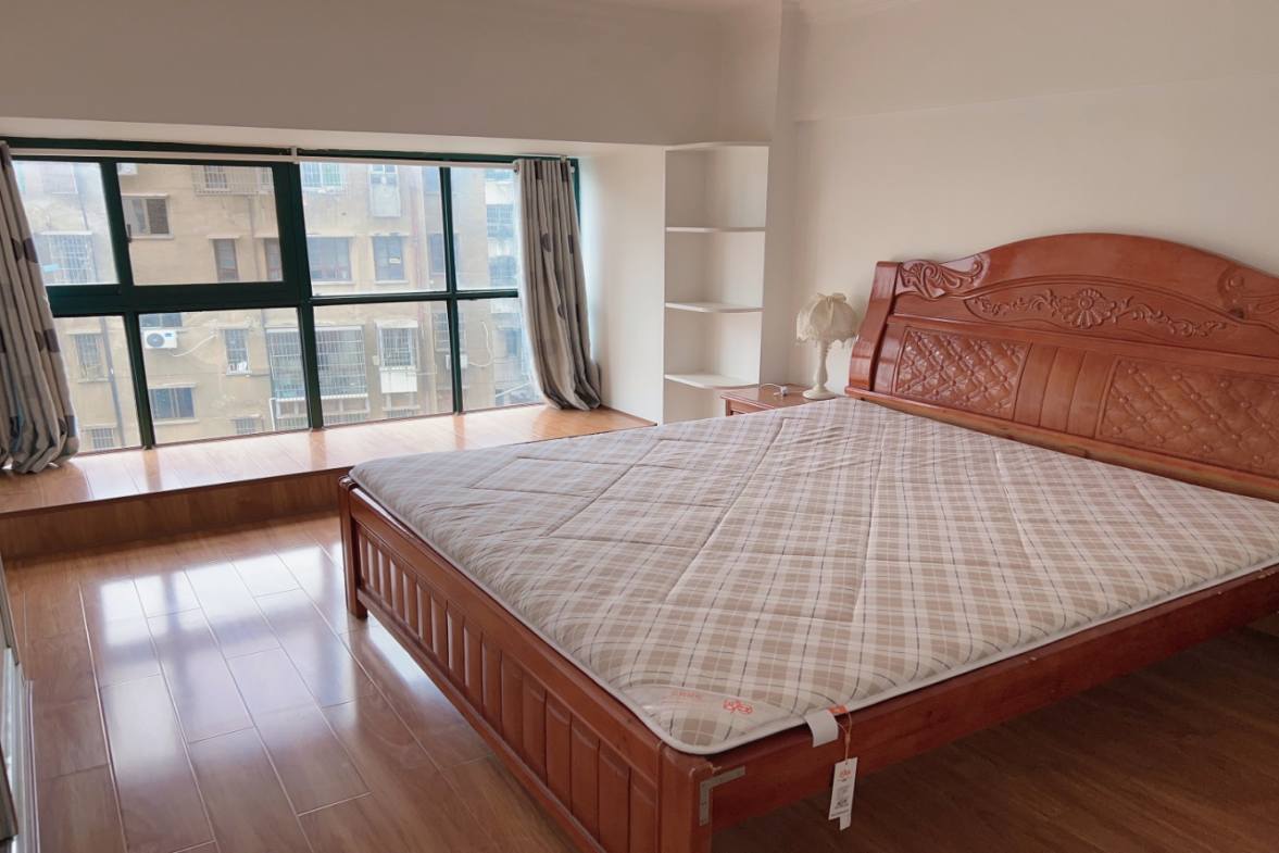云顶上品  2室1厅2卫   1680.00元/月室内图